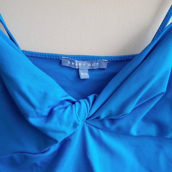 SMART SET Twisted Front Camisole with Spaghetti Straps in Bright Azure Blue - Picture 3 of 13